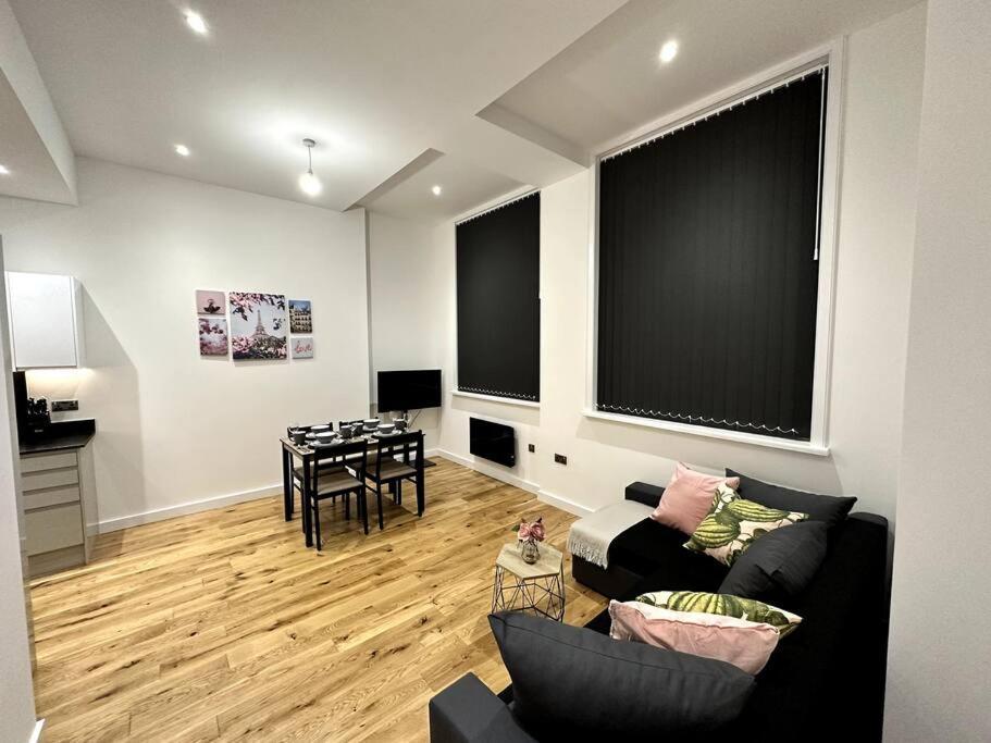 Spacious And Elegant Apartment Birmingham Dış mekan fotoğraf
