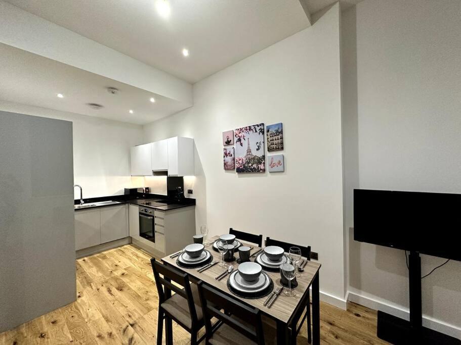 Spacious And Elegant Apartment Birmingham Dış mekan fotoğraf